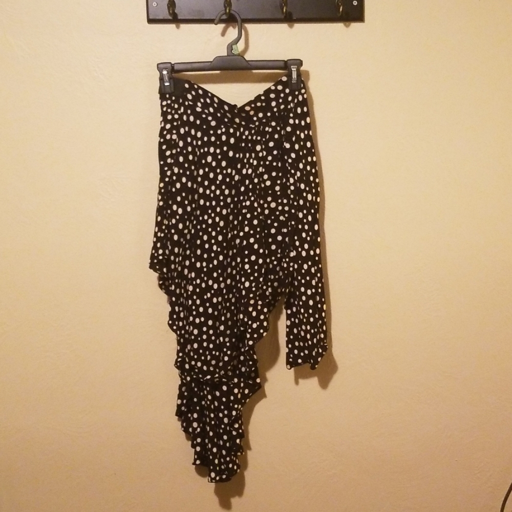 Polka dot asymmetrical skirt